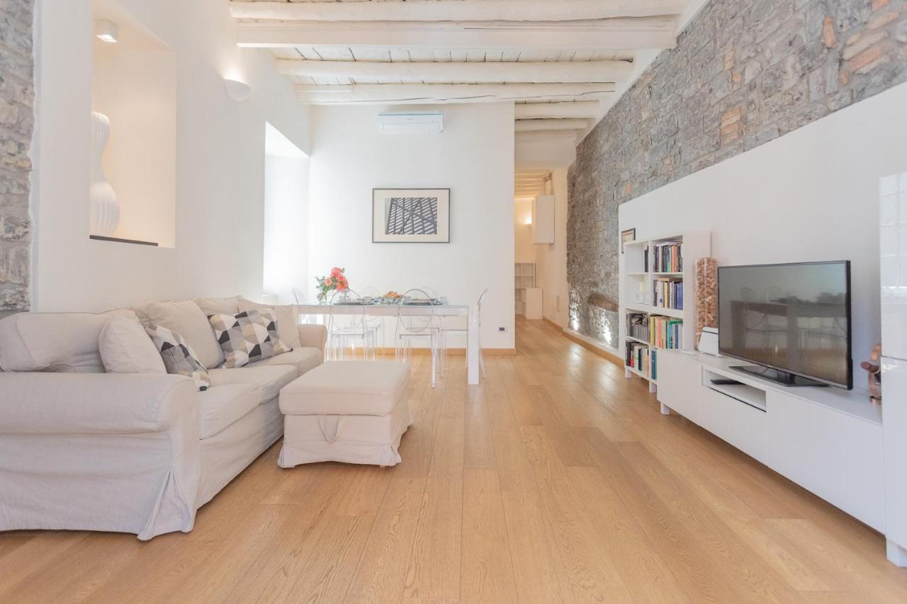 Wine Not Apartment In Como City Centre Экстерьер фото