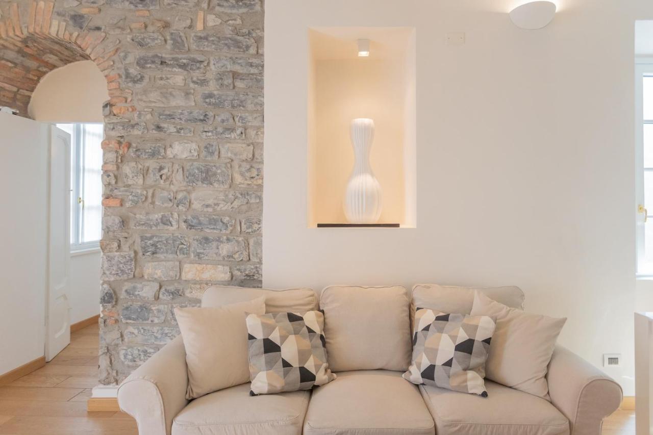 Wine Not Apartment In Como City Centre Экстерьер фото